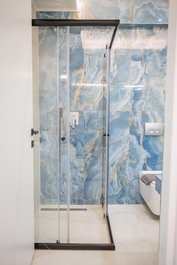 فلوغيتا Fay Suites المظهر الخارجي الصورة