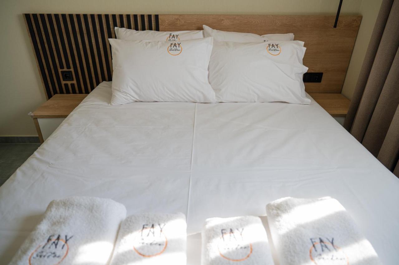 فلوغيتا Fay Suites المظهر الخارجي الصورة