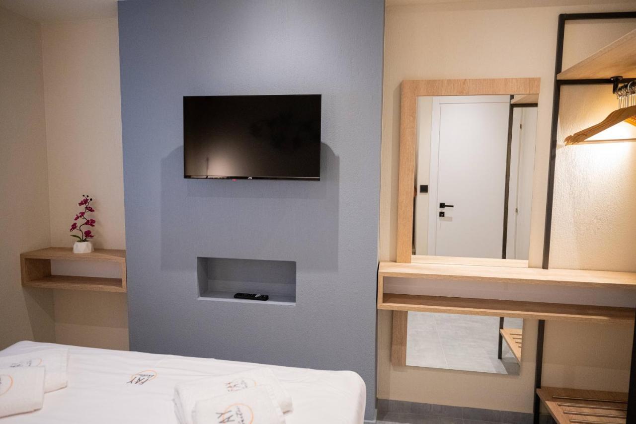 فلوغيتا Fay Suites المظهر الخارجي الصورة