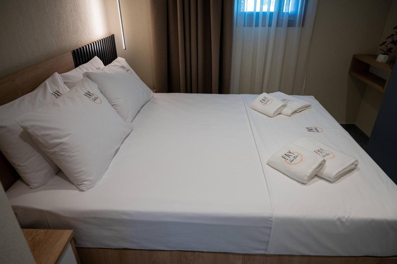 فلوغيتا Fay Suites المظهر الخارجي الصورة