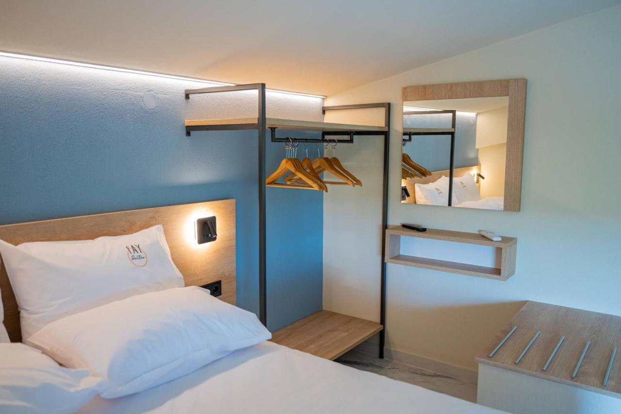 فلوغيتا Fay Suites المظهر الخارجي الصورة