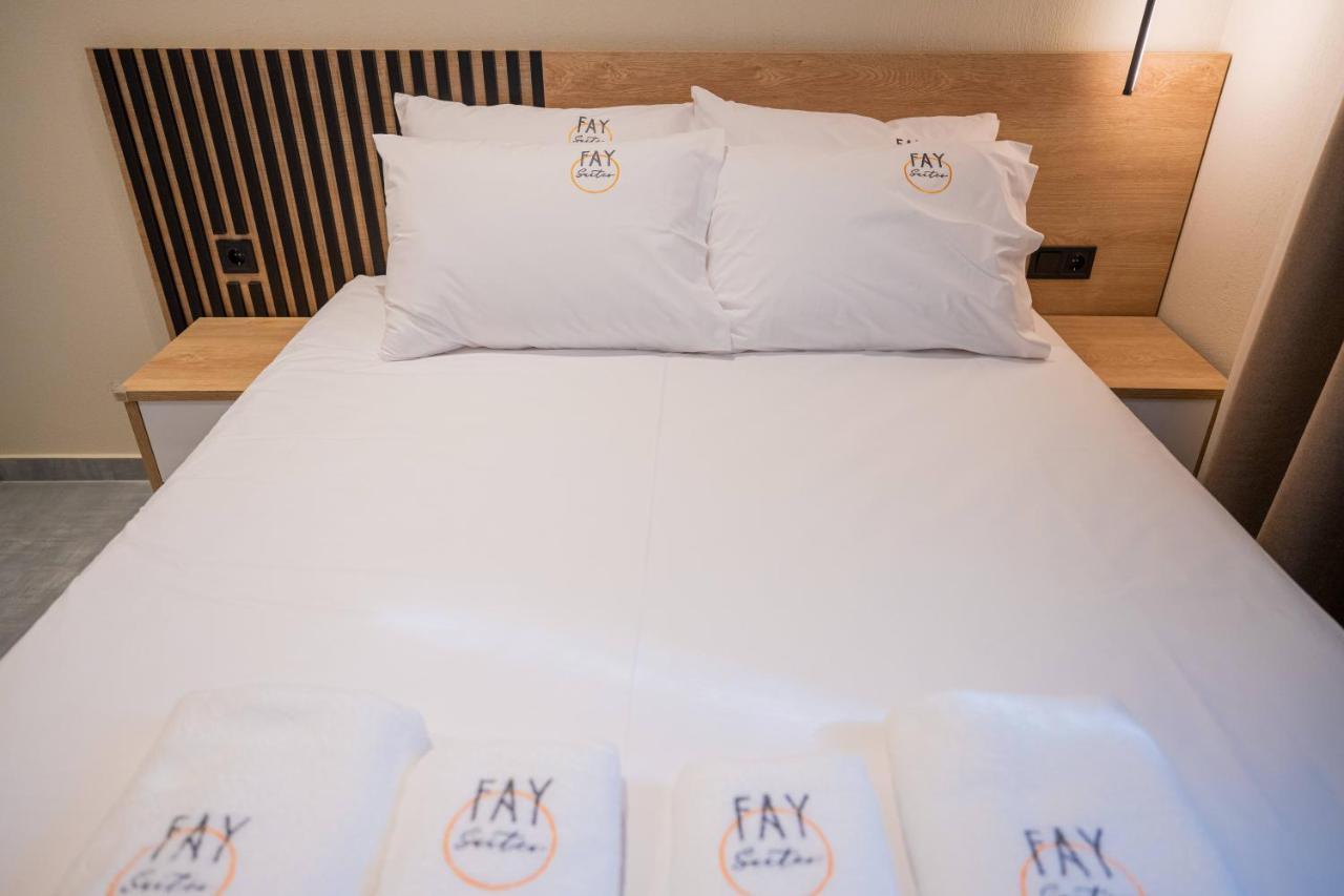 فلوغيتا Fay Suites المظهر الخارجي الصورة