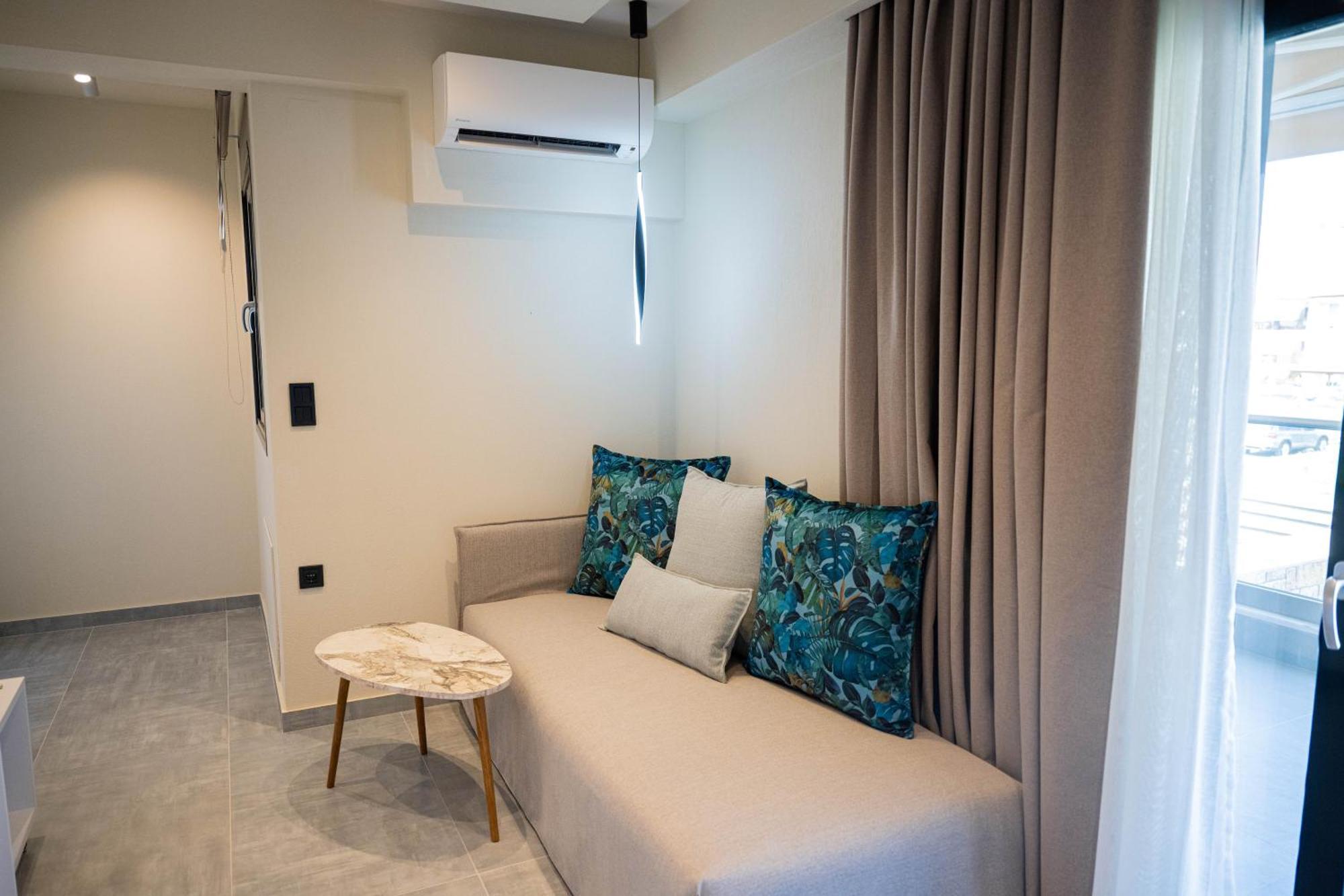 فلوغيتا Fay Suites المظهر الخارجي الصورة